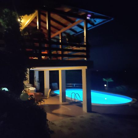 Holiday Home Nina Petrinja מראה חיצוני תמונה