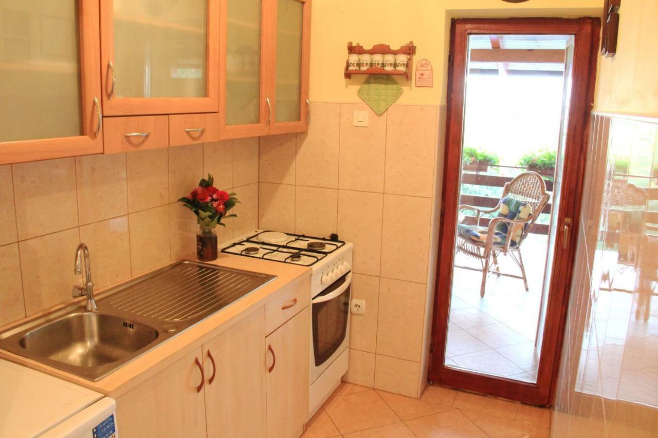 Holiday Home Nina Petrinja מראה חיצוני תמונה